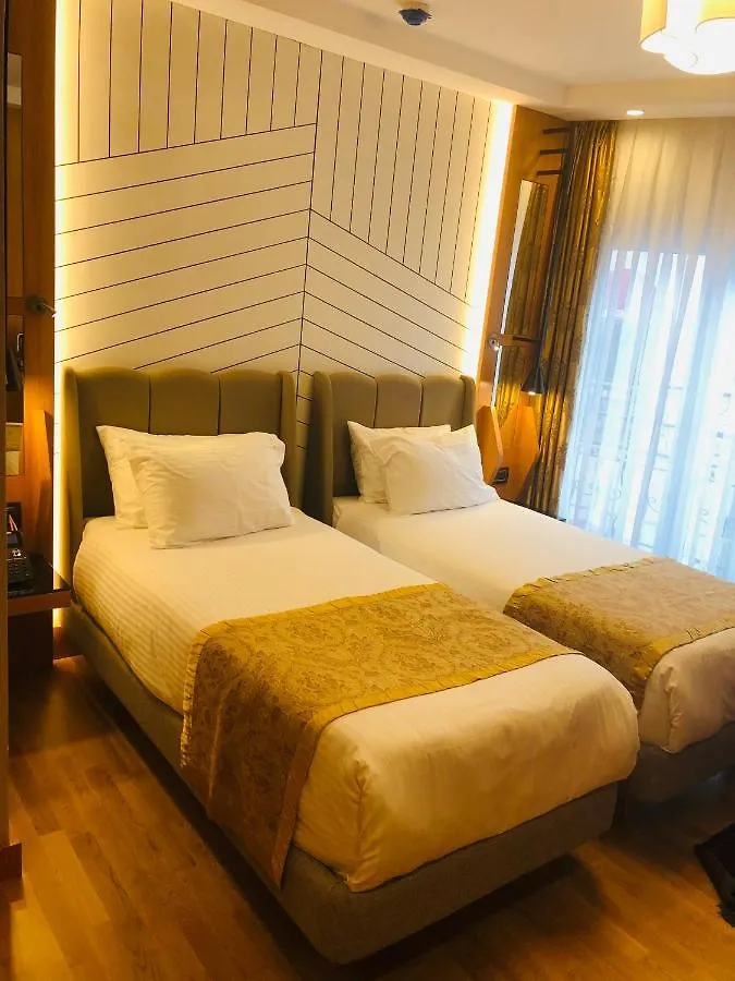 איסטמבול Maywood Hotel