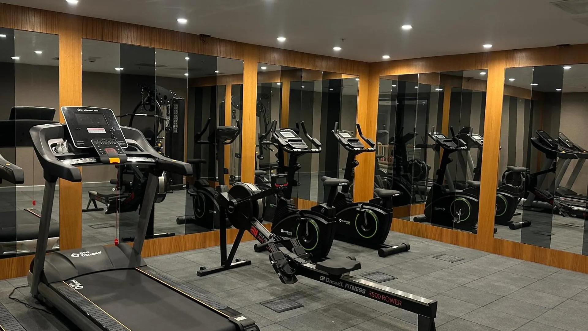 ****  איסטמבול Maywood Hotel טורקיה